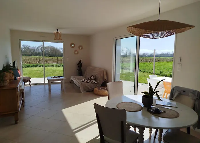 Ladybird Maison 4 A 5 Pers Climatisee בית נופש לונגוויל-סור-מר