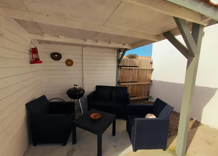 בית נופש Ladybird Maison 4 A 5 Pers Climatisee