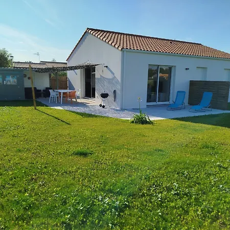 Tatil Evi Ladybird Maison 4 A 5 Pers Climatisee