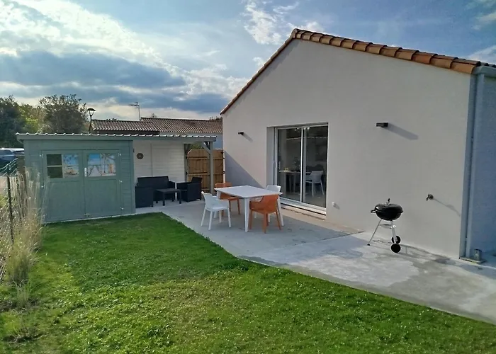 Дом отдыха Ladybird Maison 4 A 5 Pers Climatisee *